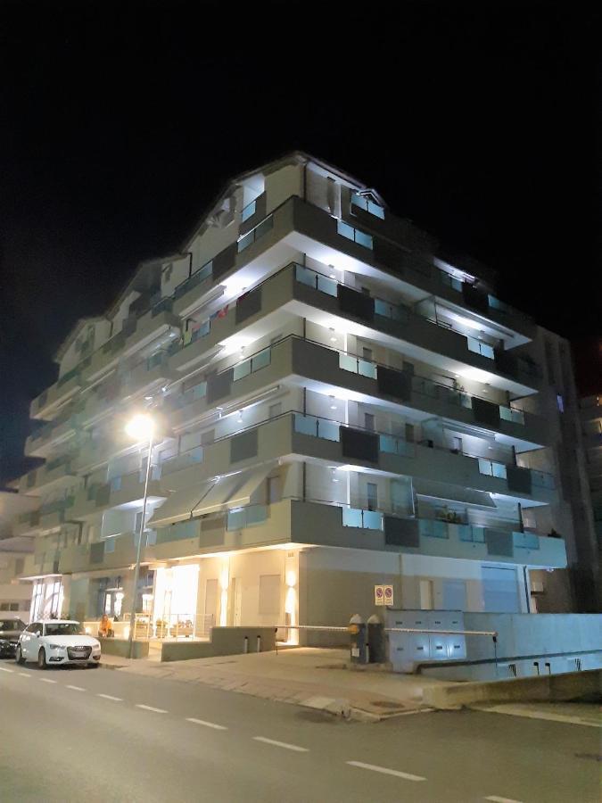 קיוג'ה Appartamento Palazzo Moretto מראה חיצוני תמונה